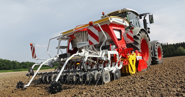 Jaunās paaudzes Pöttinger pneimatiskās sējmašīnas AEROSEM 1002